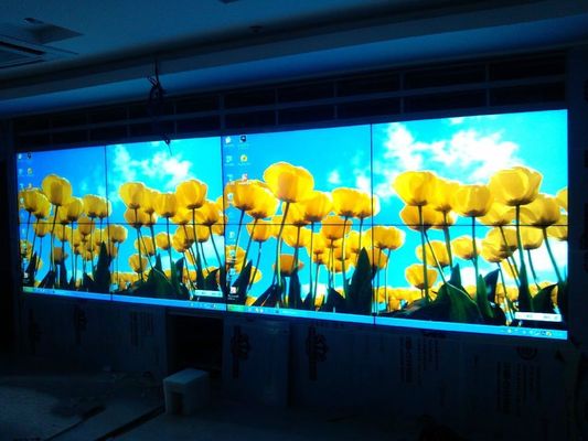 China Indoor Movable LED Full Color Led Display Board 1000cd/㎡ Brightness Seamless Instalation supplier