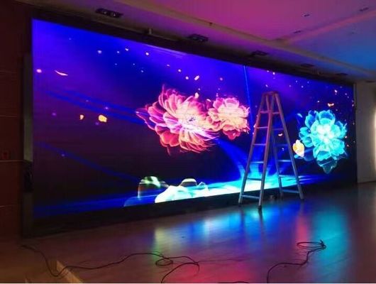 China Flexible LED Video Wall Rental / Waterproof LED Wall Display Screen supplier