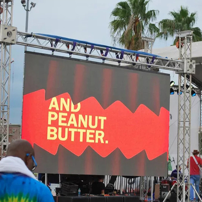 Outdoor Rental LED Display P3.91 with ICN2038S Driver IC Lightweight and Waterproof