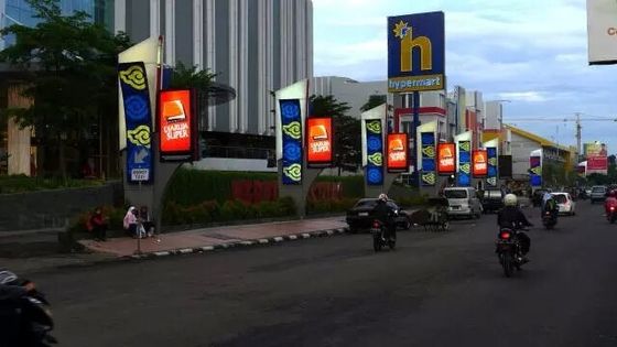 Outdoor Gas Station Advertising Pillar Led Petrol Display Screen Totem Pole Signage
