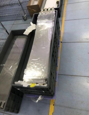 High-Brightness Transparent LED Screen Pixel 10 for Pure Outdoor Display with Flexibility Permeability 90%