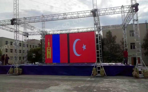 China Waterproof P4 Outdoor Full Color LED Display Screen For Advertising supplier