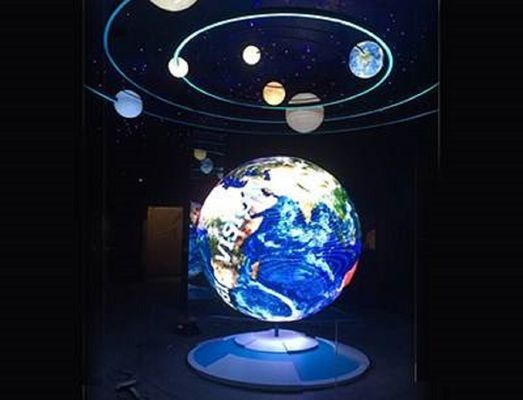 Globe Display P2.5 High Gray Scale Fine Quality Soft Colors Low Power Long Life