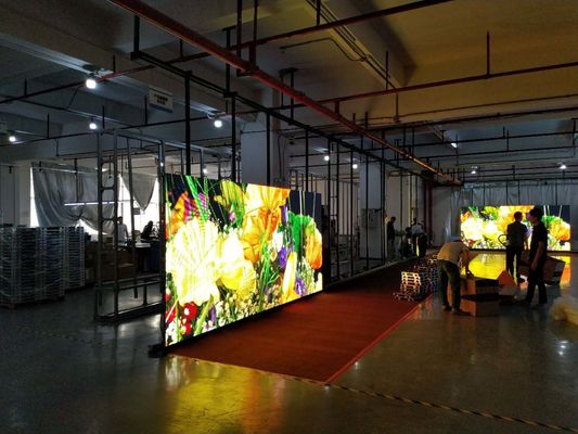 Indoor LED Display Video Wall / Big LED Screen Pixel Pitch 5MM Full Color Scan 1/16 IC ICN2038S LED Lamp 2121