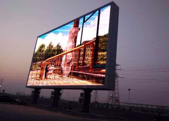 Seamless Splicing IP65 P6.67 Outdoor Full Color LED Display