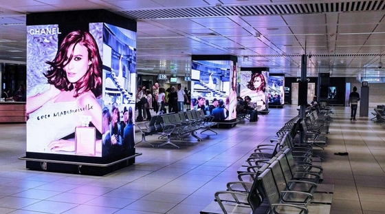 Lightweight P3.91 SMD Full Color LED Display for Indoor Rental Staging at Public Events