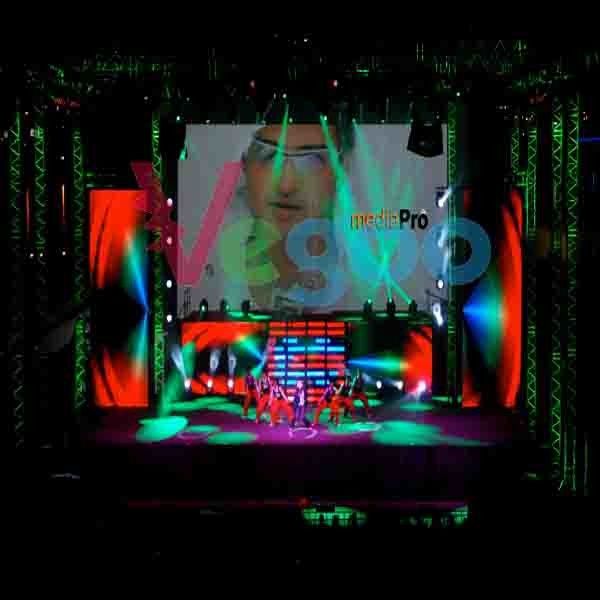 Energy Saving P3.91 Stage LED Screens Display 1R1G1B / SMD2121 Black Lamp