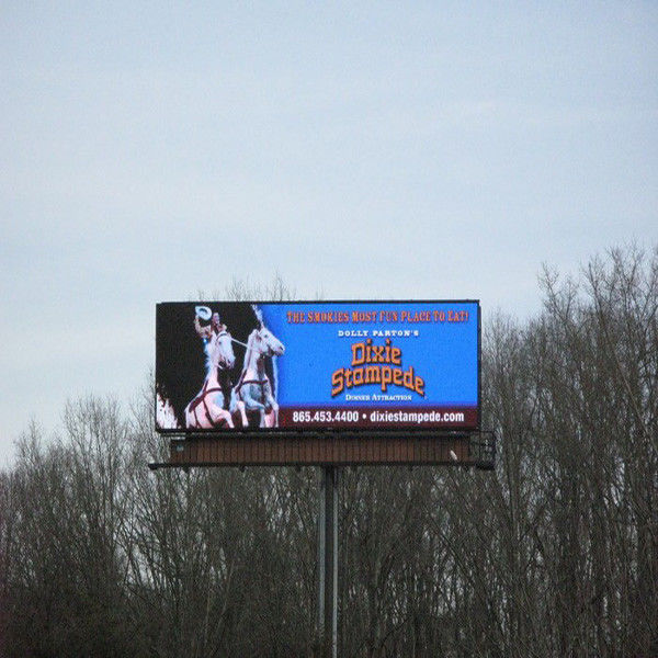 High Efficient P8mm Custom Outdoor Full Color LED Display 320mm×160mm