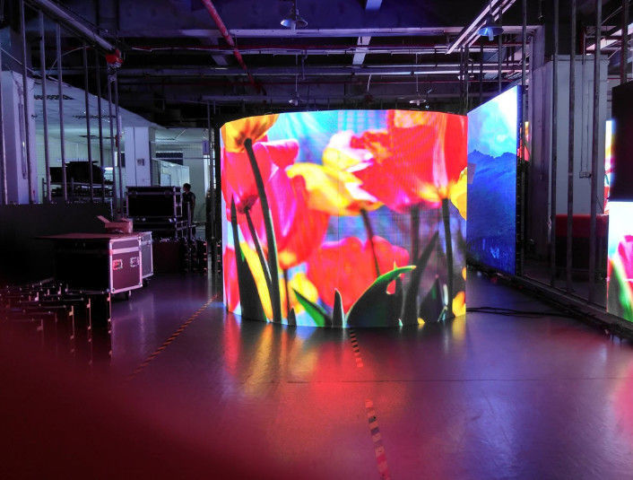 Self - Inspection Flexible LED Screen P4 Indoor Full Color LED Display P4