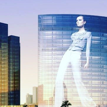 Showroom Transparent LED Display P3.91-7.81 Strong Easy Flexible Installation