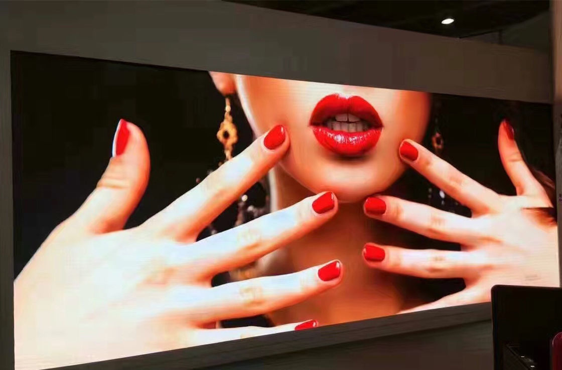 Flexible Indoor Full Color LED Display Rental Screen 62,500 Pixel/M2