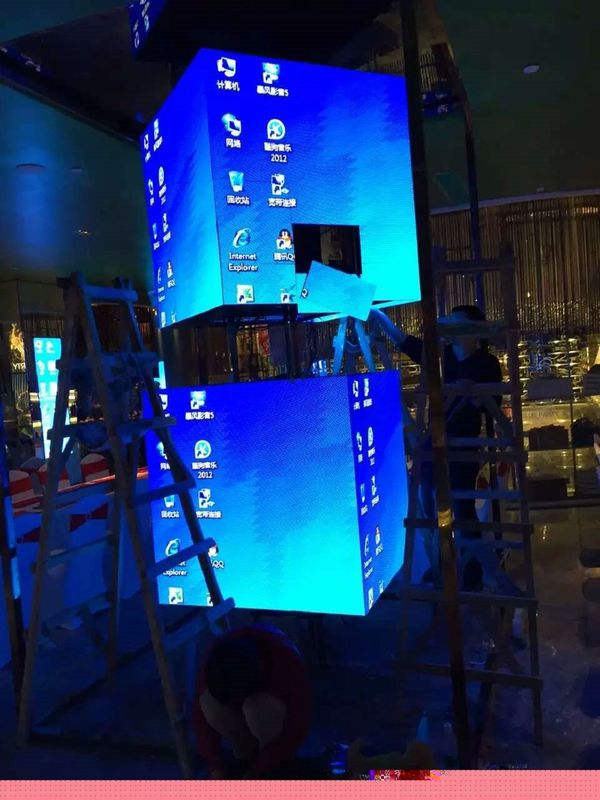 Customized CUBE Full Color Led Display , Seamless Splicing Picture Module 160mm*160mm