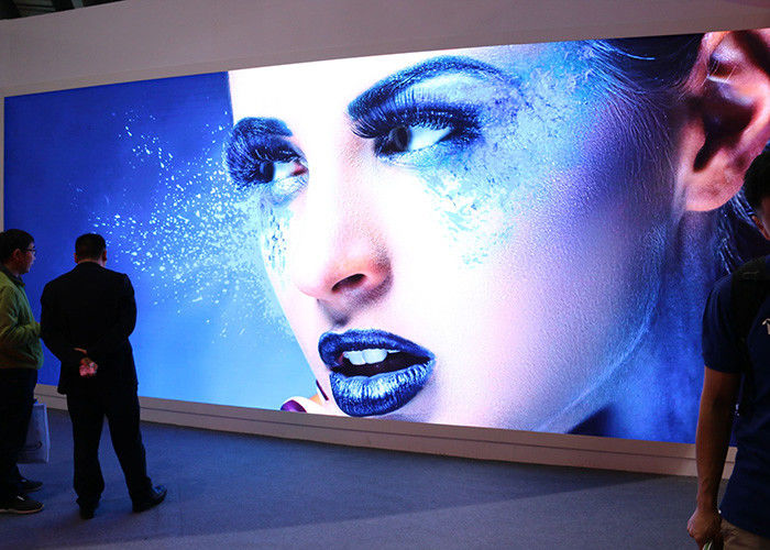 Lightweight 168×168 P2.976 Indoor Full Color LED Display