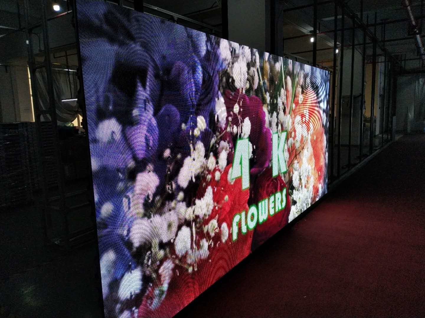 Indoor LED Display Video Wall / Big LED Screen Pixel Pitch 5MM Full ...